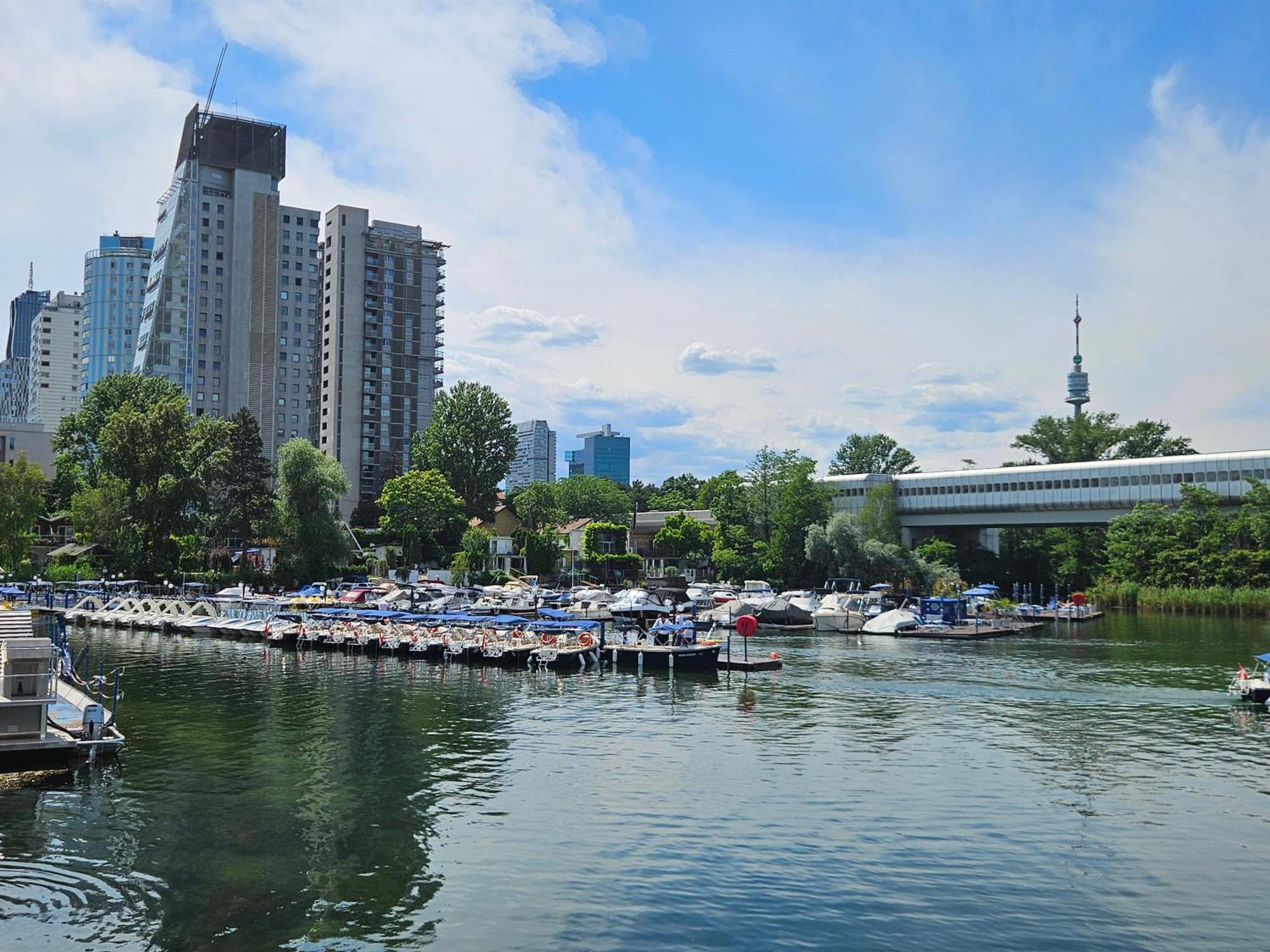 Yuki'S Place - Un-Vic, Danube Beach And Subway Near To Downtown 维也纳 外观 照片